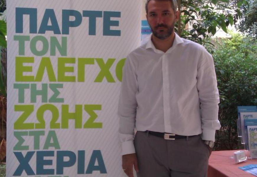 Ο διοργανωτής της 2nd Street Campaign, ο ψυχολόγος Πάτροκλος Παπαδάκης.
